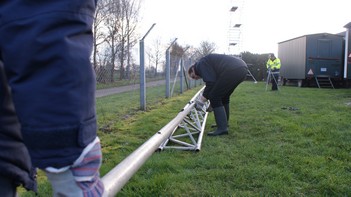 Opzetten van de 40m mast